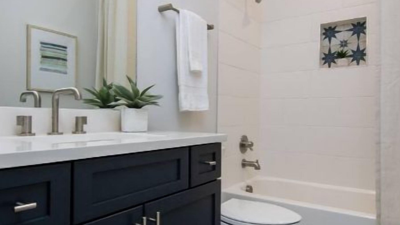 Photo of Bathroom in Salemtown