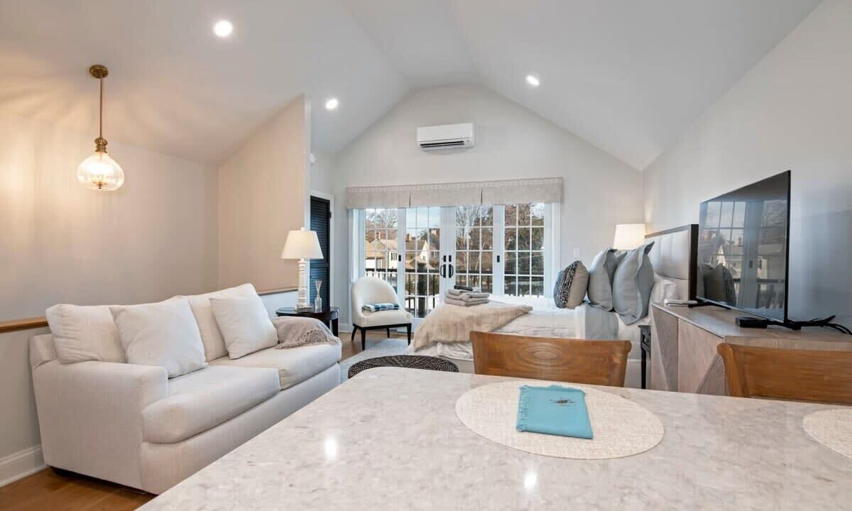 Photo of Livingroom in St. Michaels