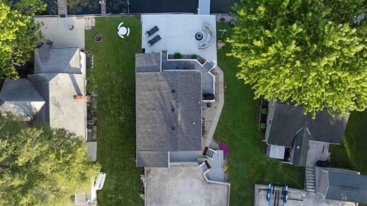 Photo of Outdoor in Lakeview