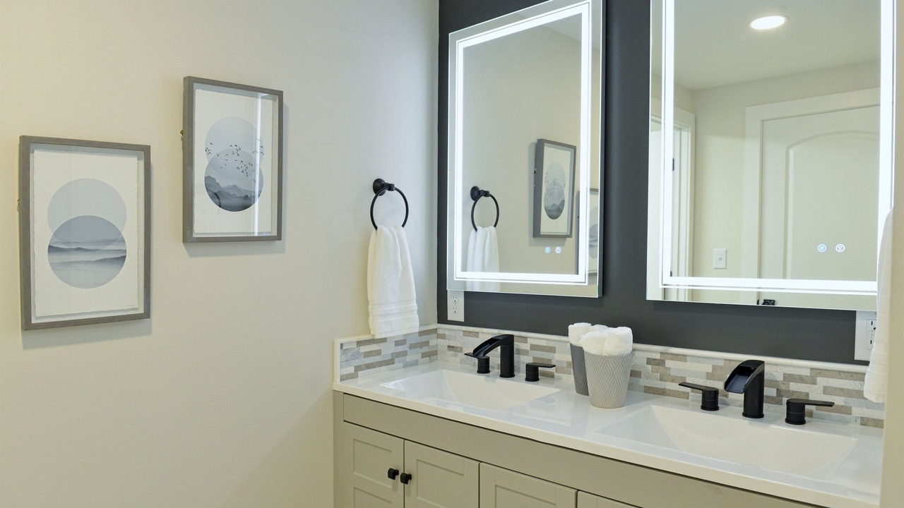 Photo of Bathroom in Landrum