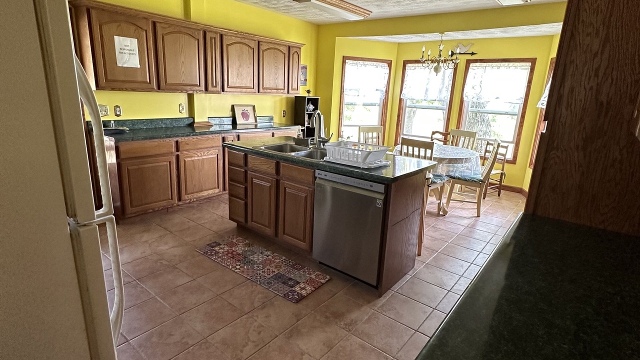 Photo of Kitchen in Glouster