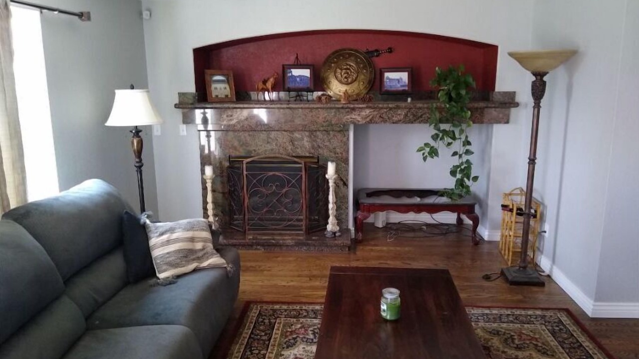 Photo of Livingroom in Thornton