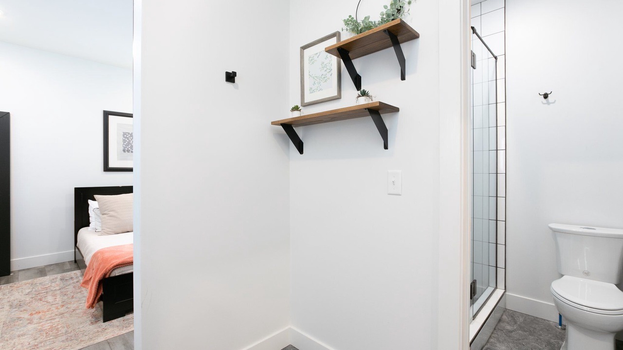 Photo of Bathroom in Niles