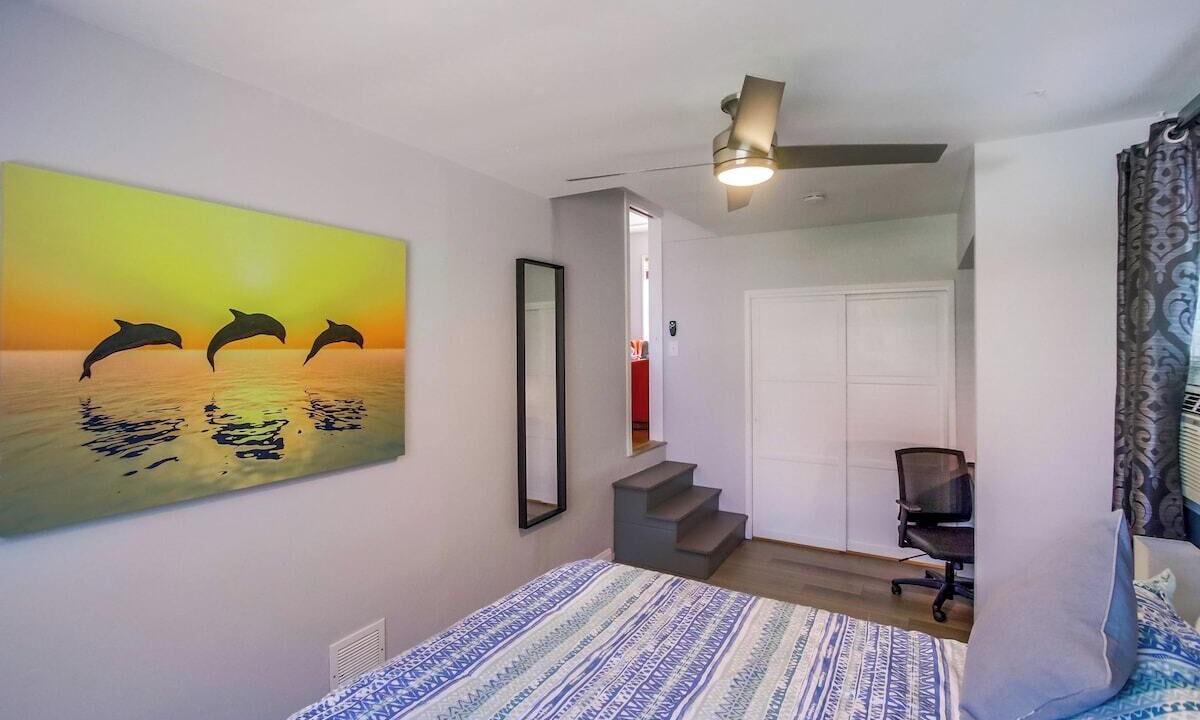 Photo of Bedroom in Bay Park