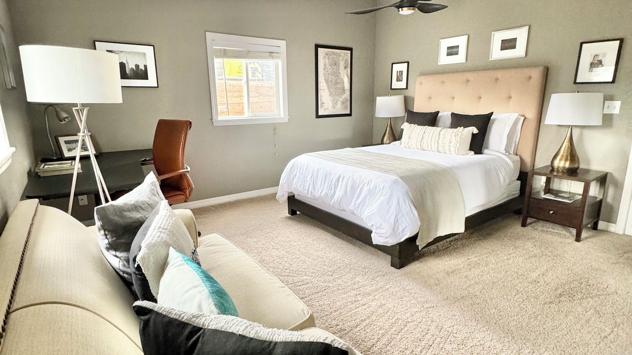 Photo of Bedroom in Villa Park