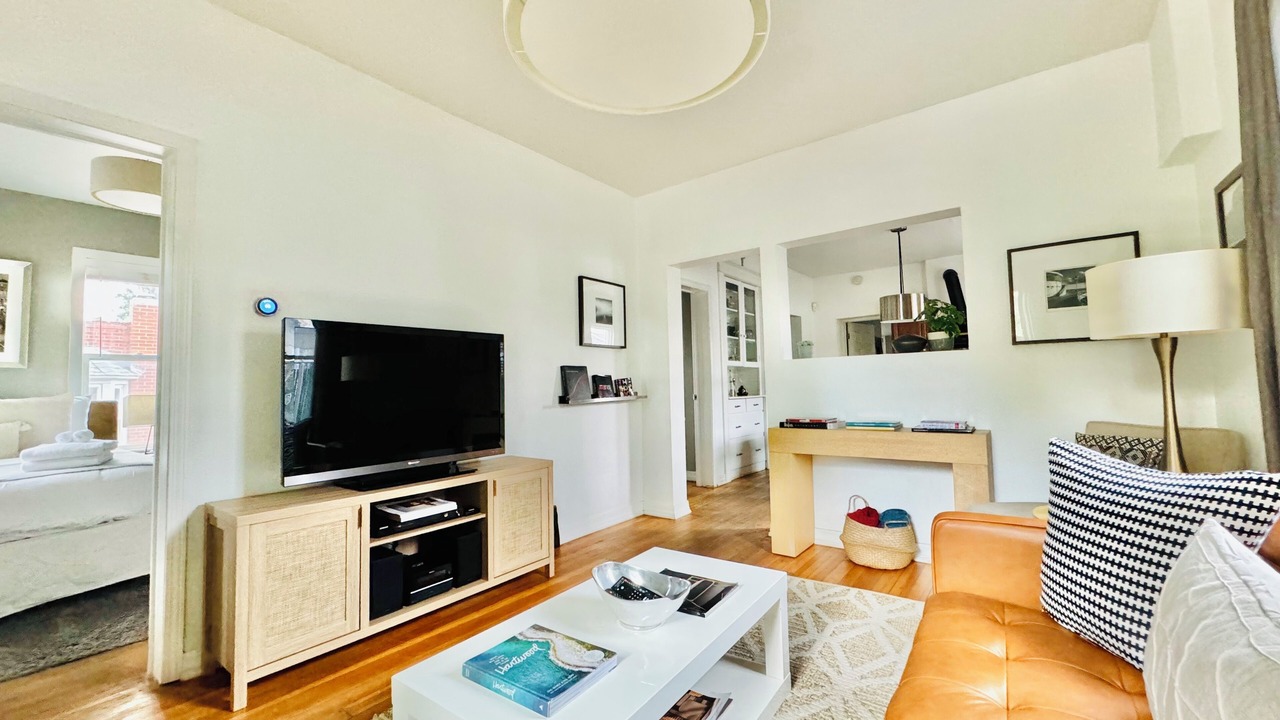 Photo of Livingroom in Villa Park