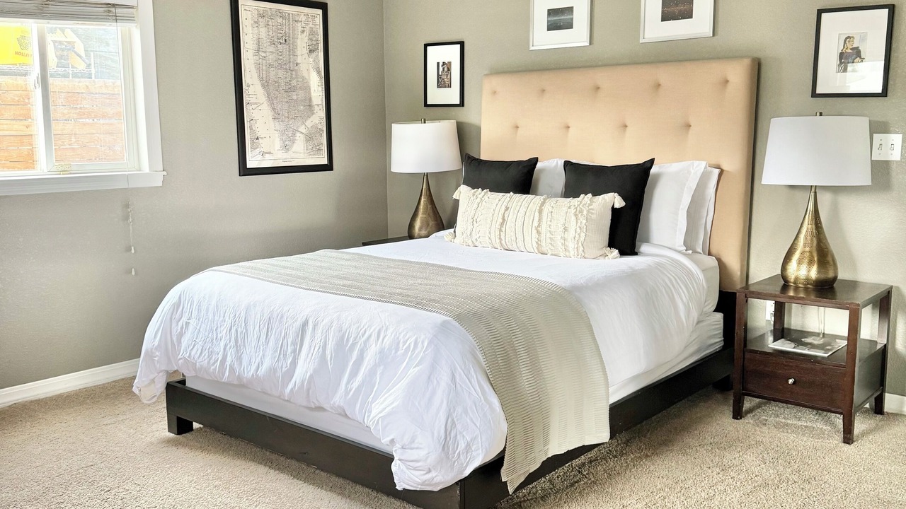 Photo of Bedroom in Villa Park
