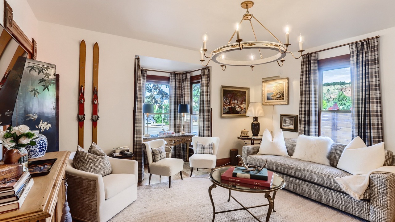 Photo of Livingroom in Lyons