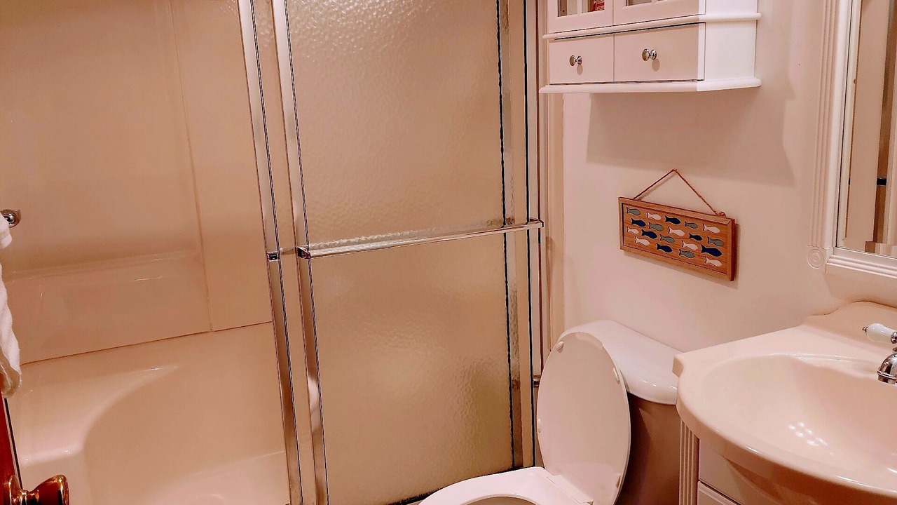 Photo of Bathroom in St Ignace