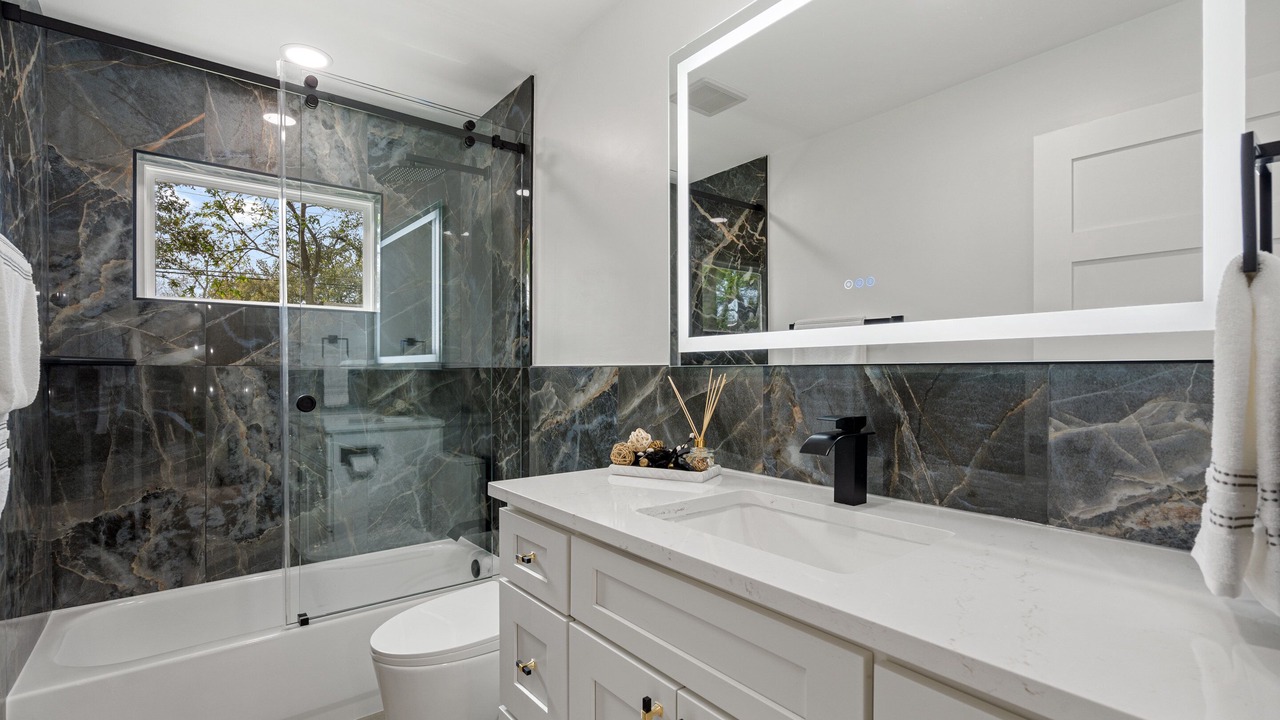 Photo of Bathroom in Allandale