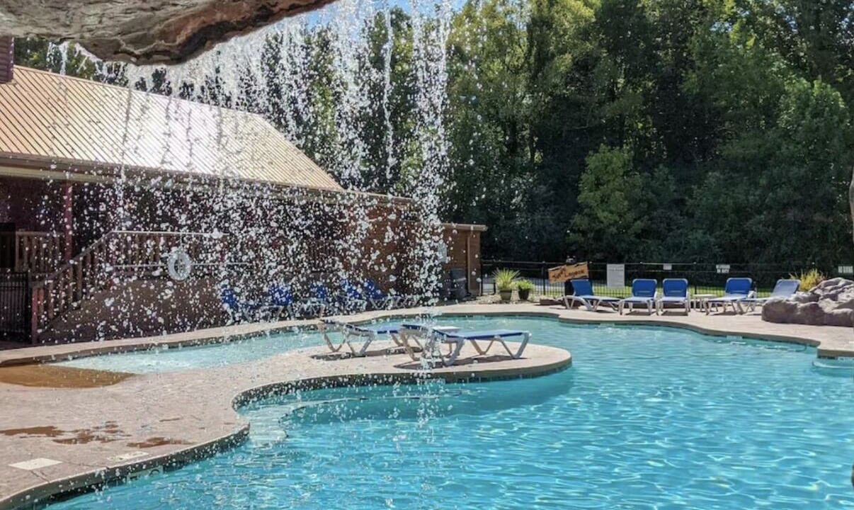 Photo of Outdoor in White Oak Lodge