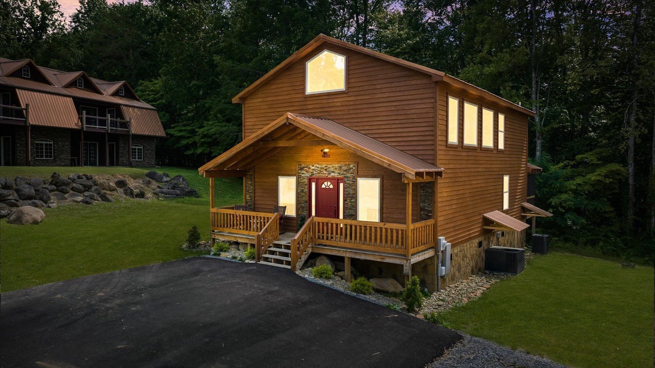 Photo of Outdoor in White Oak Lodge
