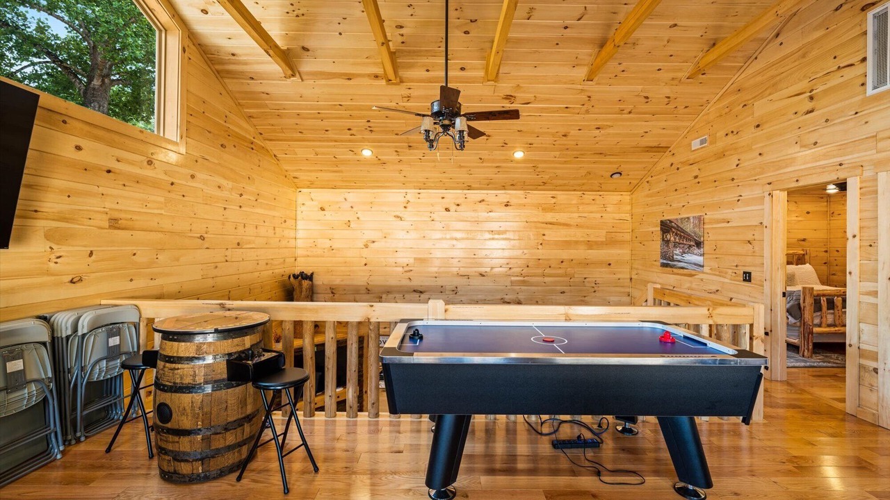 Photo of Others in White Oak Lodge