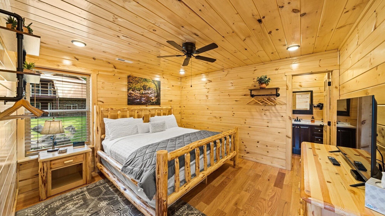 Photo of Others in White Oak Lodge