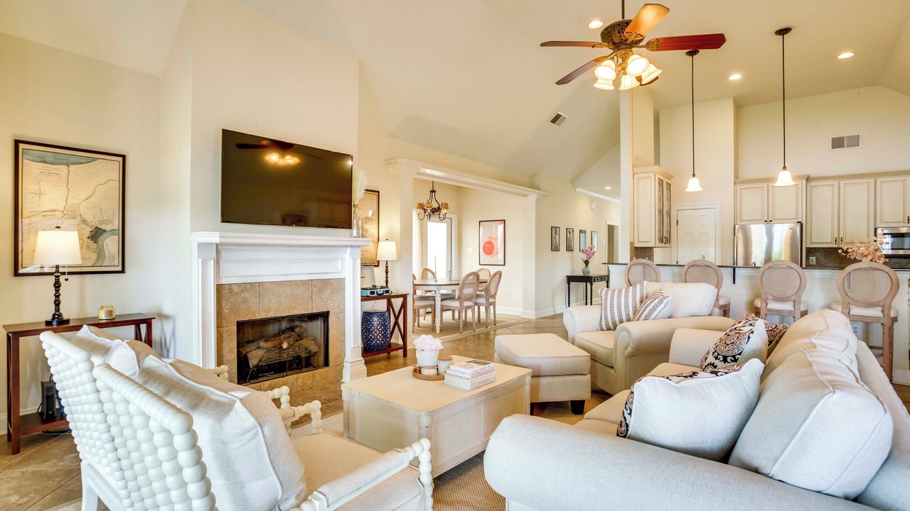 Photo of Livingroom in Slidell