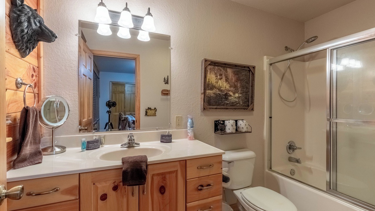 Photo of Bathroom in Qualla