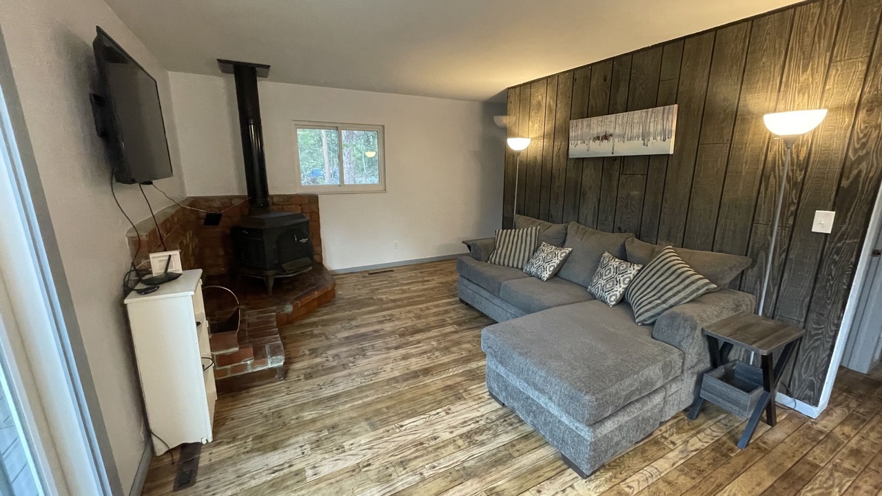 Photo of Livingroom in Green Mountain Falls