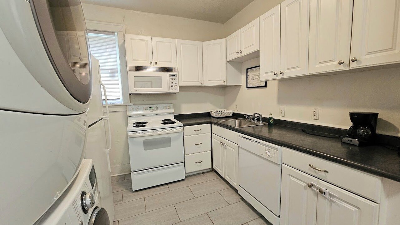 Photo of Kitchen in Vollintine-Evergreen