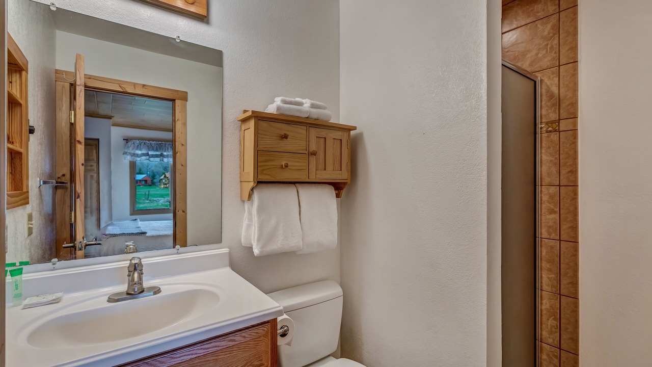 Photo of Bathroom in Clark