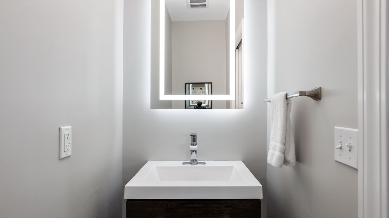Photo of Bathroom in Midtown