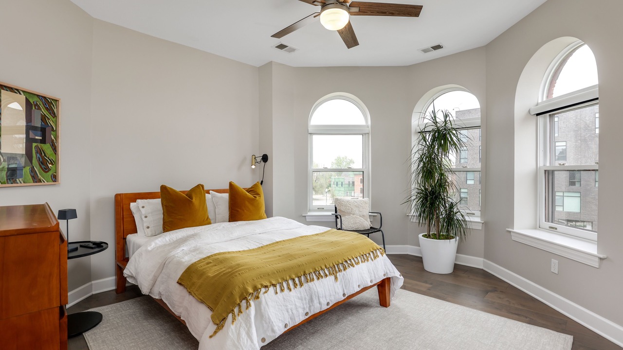 Photo of Bedroom in Midtown