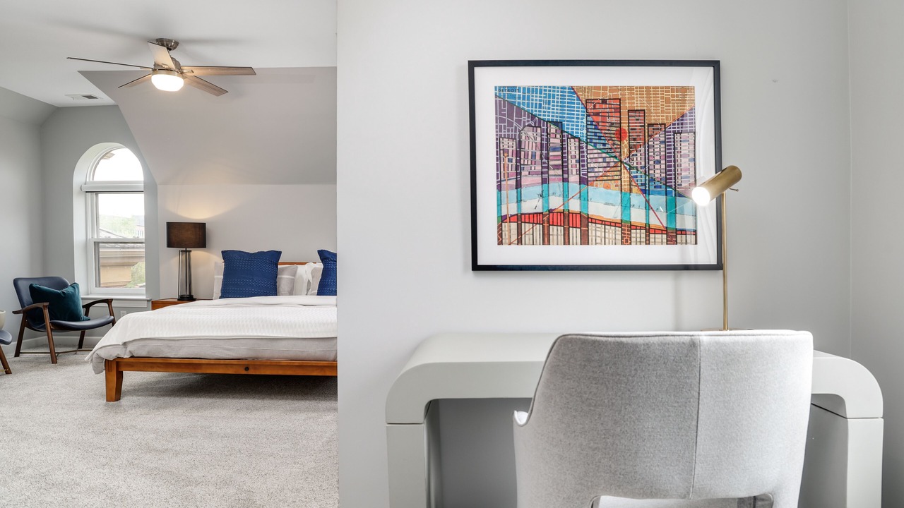Photo of Bedroom in Midtown