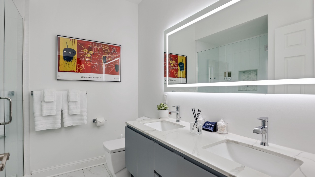 Photo of Bathroom in Midtown