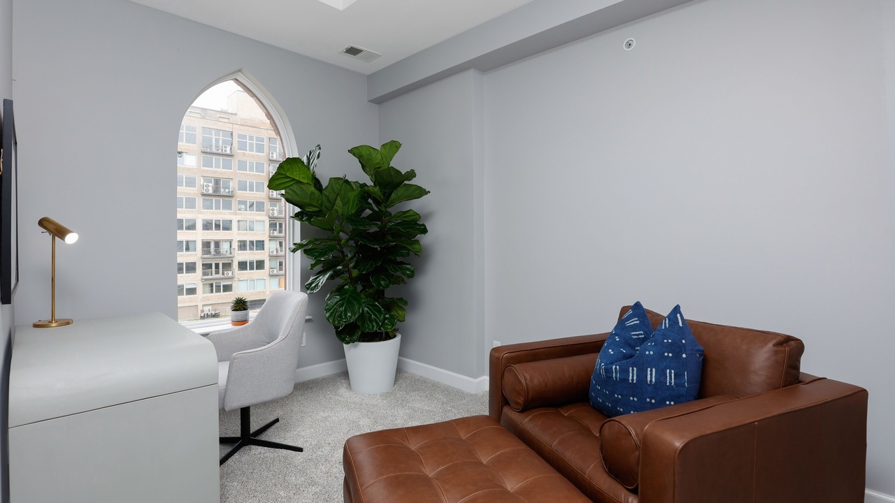 Photo of Livingroom in Midtown