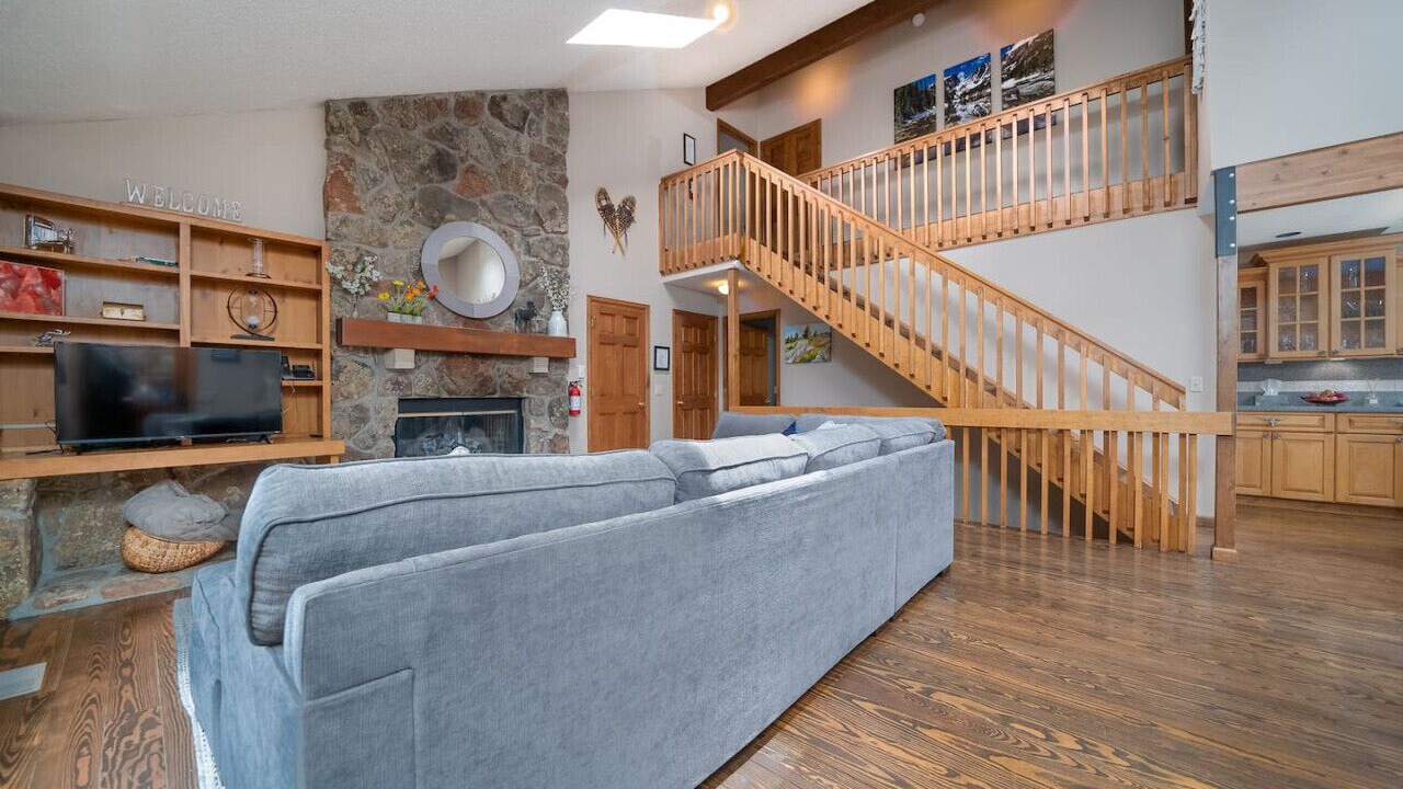 Photo of Livingroom in Aspen Brook