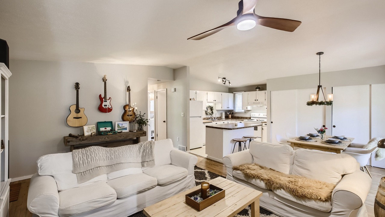 Photo of Bedroom in Niwot