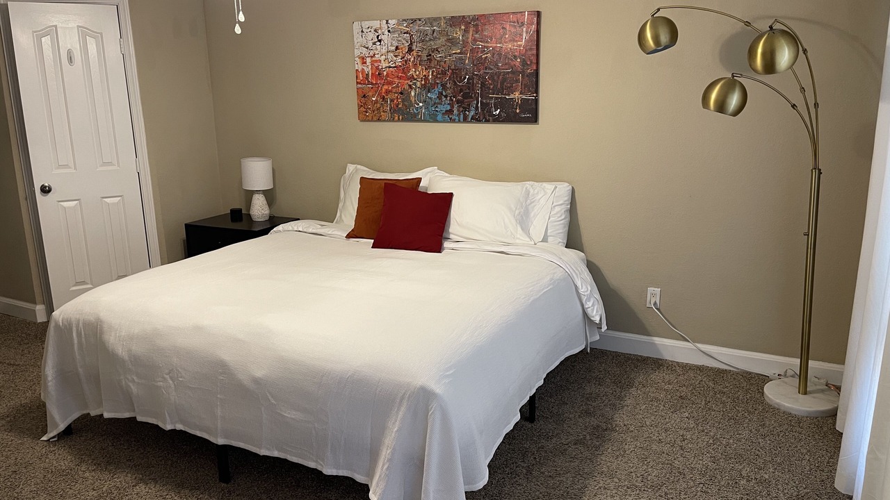 Photo of Bedroom in Northeast Heights