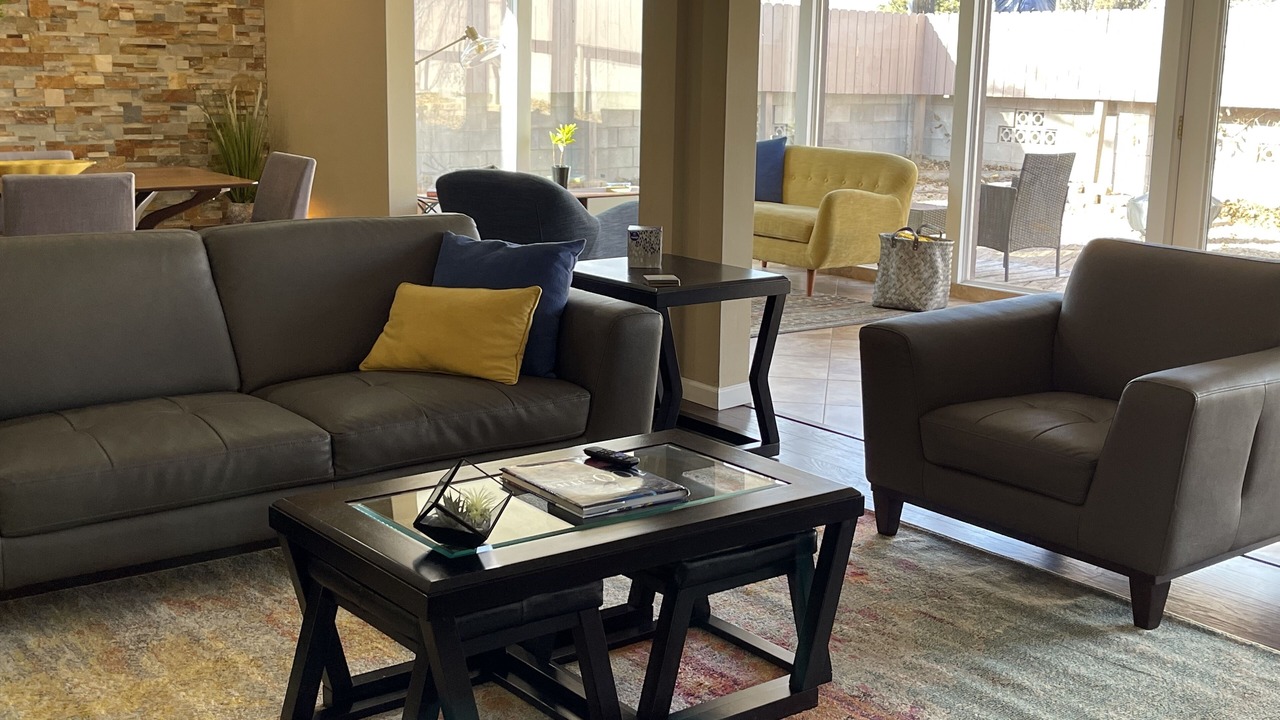Photo of Livingroom in Northeast Heights