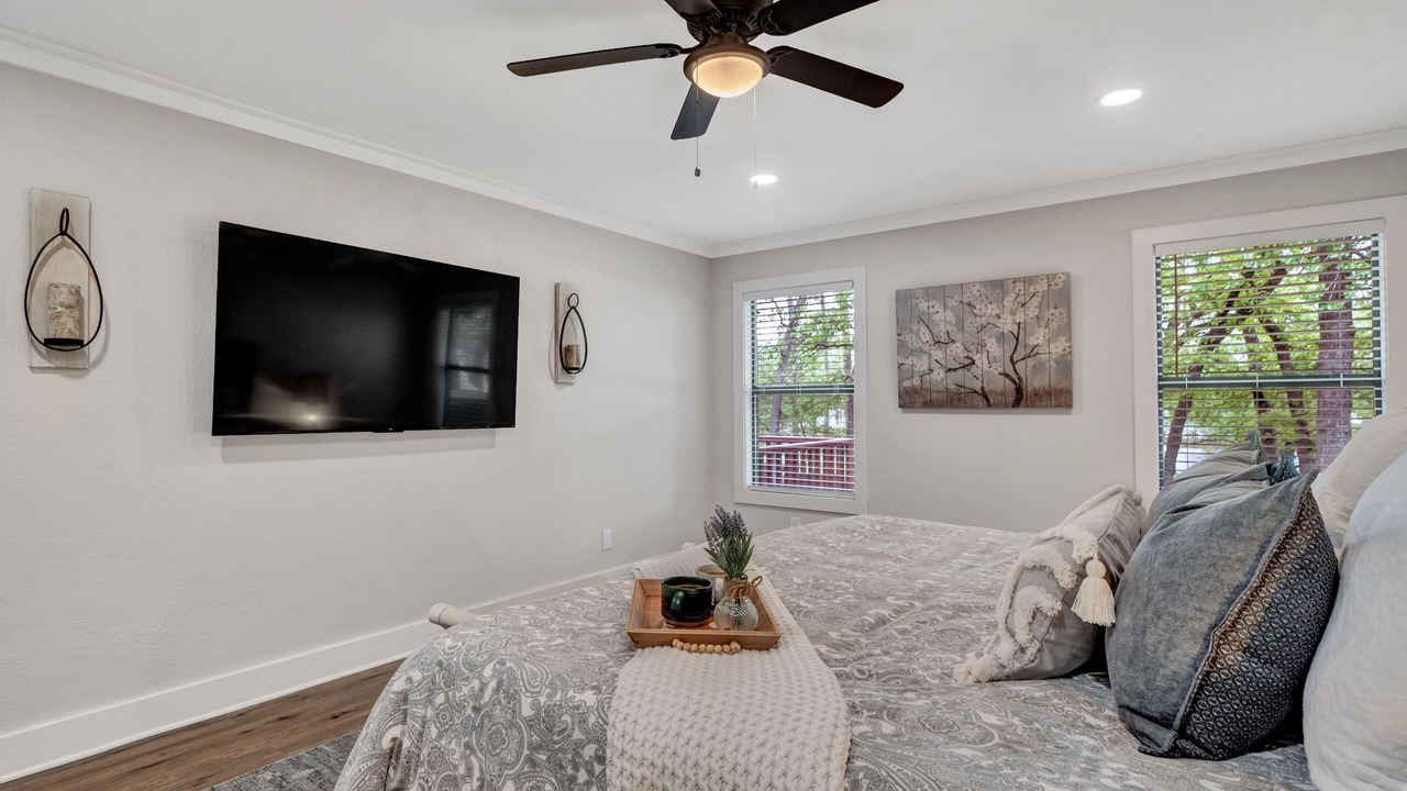 Photo of Bedroom in Flint