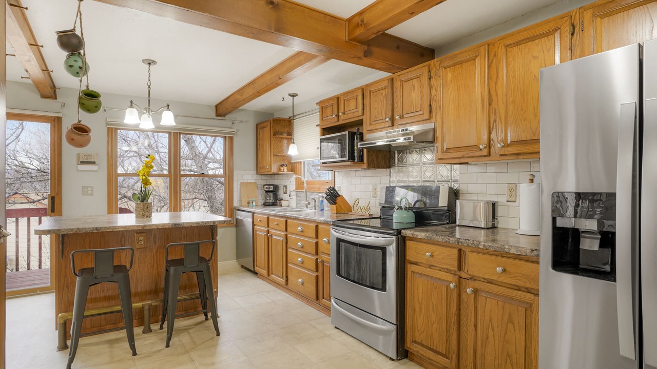 Photo of Kitchen in North Central Westminster