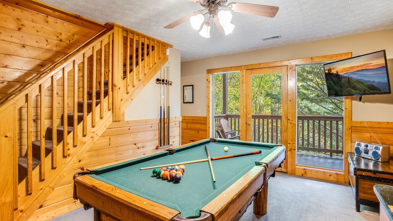 Photo of Bedroom in Black Bear Falls