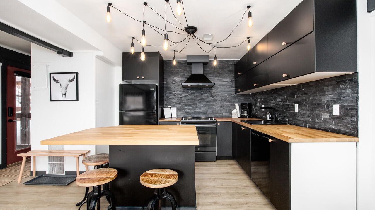 Photo of Kitchen in Dunkin Hill