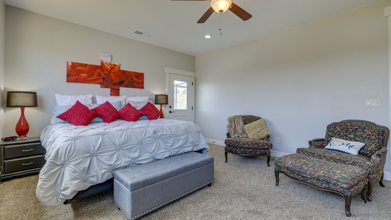 Photo of Bedroom in Toquerville