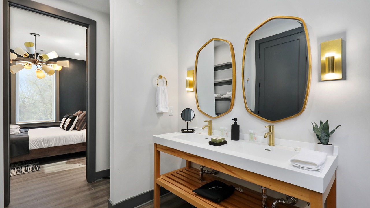 Photo of Bathroom in Rolling Mill Hill