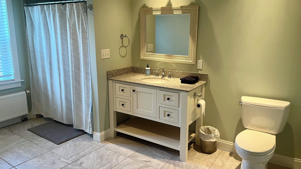 Photo of Bathroom in Easthampton