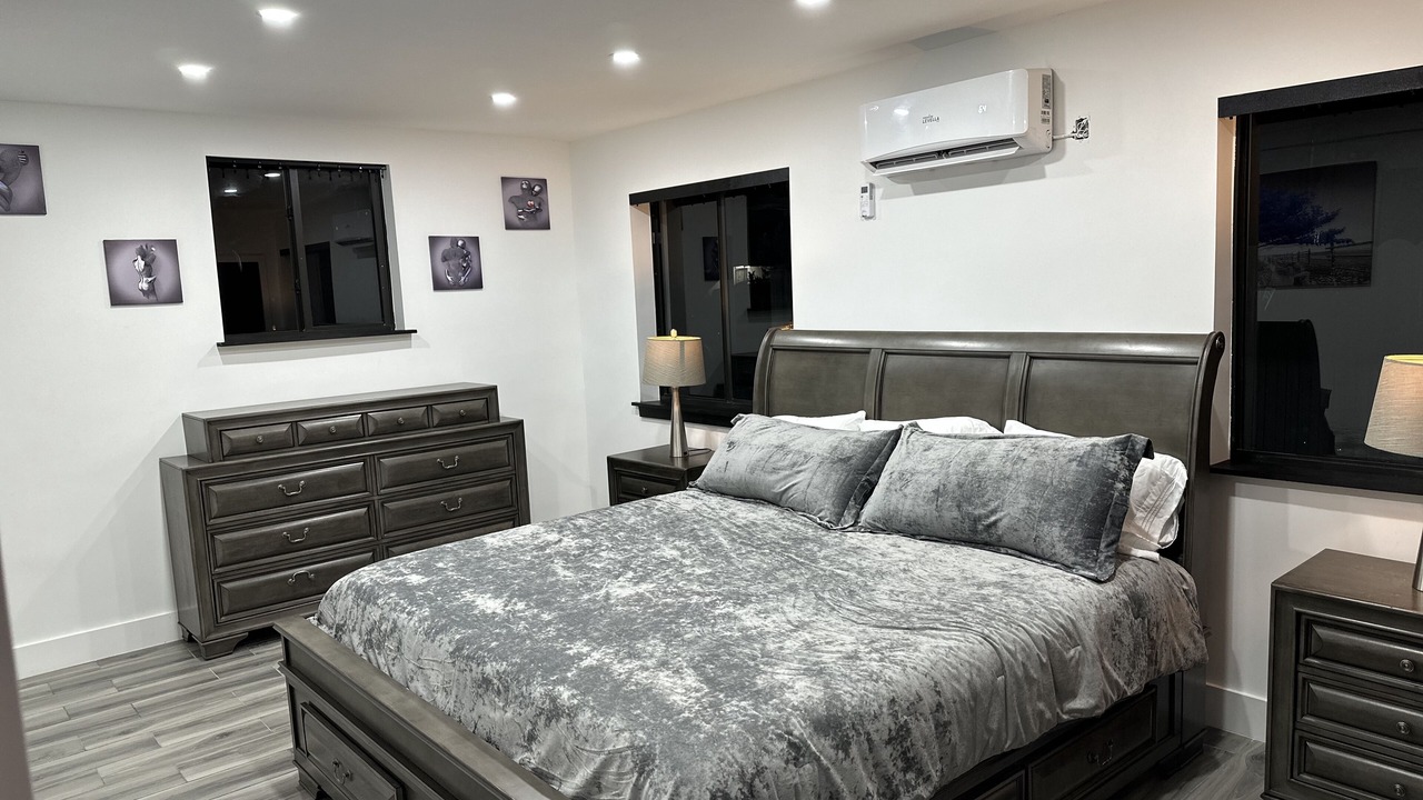 Photo of Bedroom in South Miami