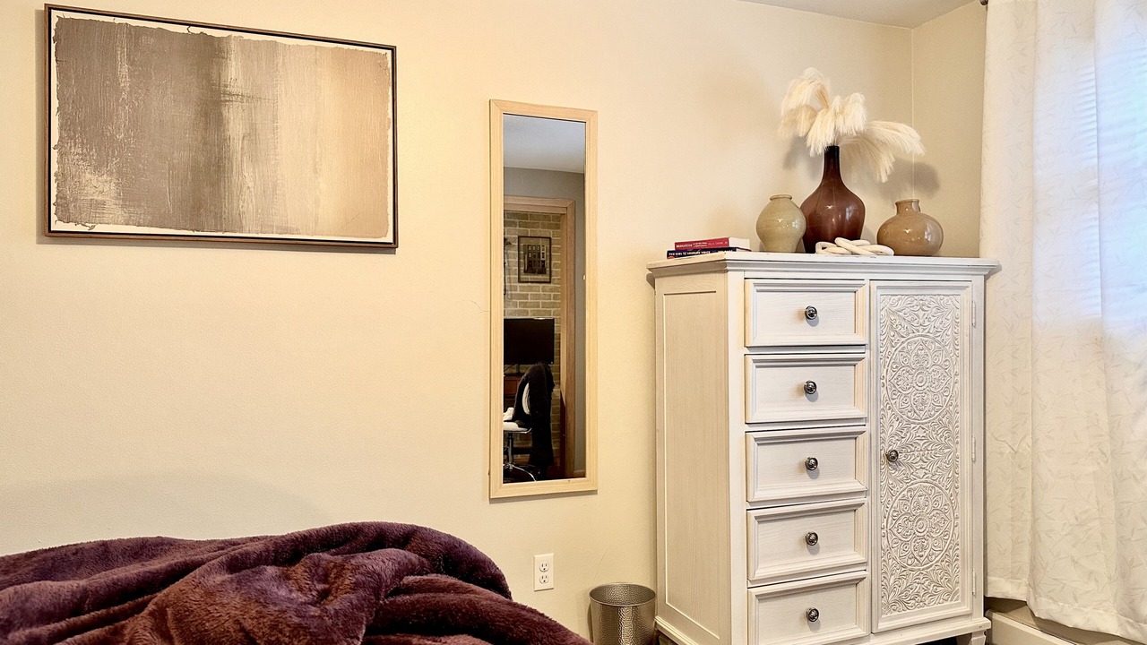 Photo of Bedroom in Milwaukee