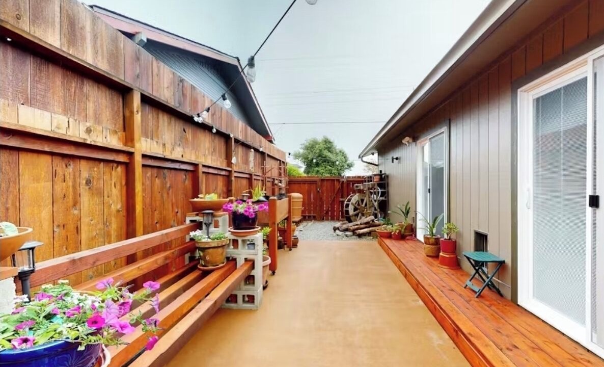 Photo of Patio Balcony in Eureka