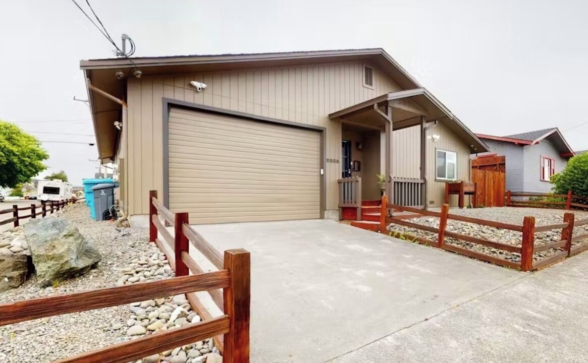 Photo of Outdoor in Eureka