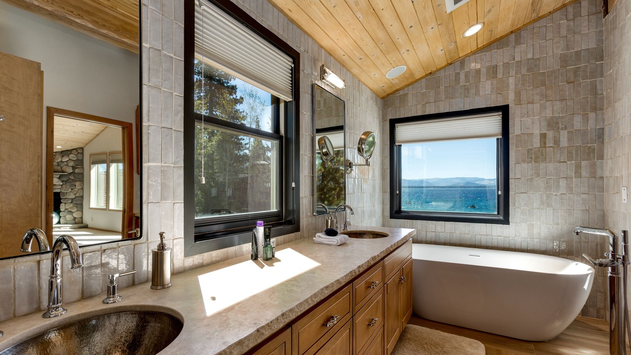 Photo of Bathroom in Zephyr Cove