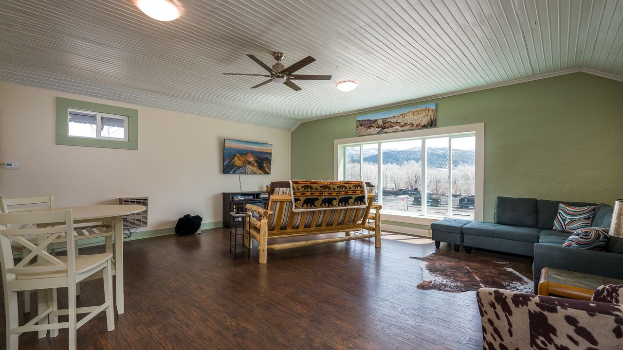 Photo of Livingroom in Chama