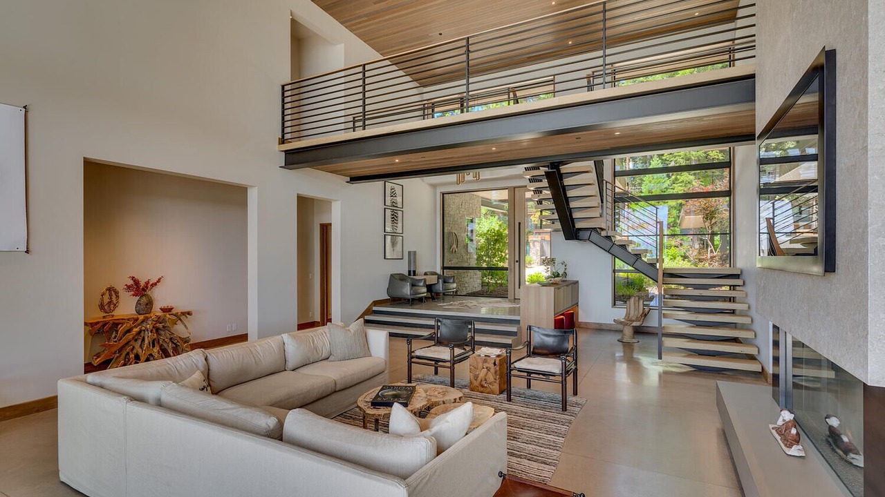 Photo of Livingroom in Carnelian Bay