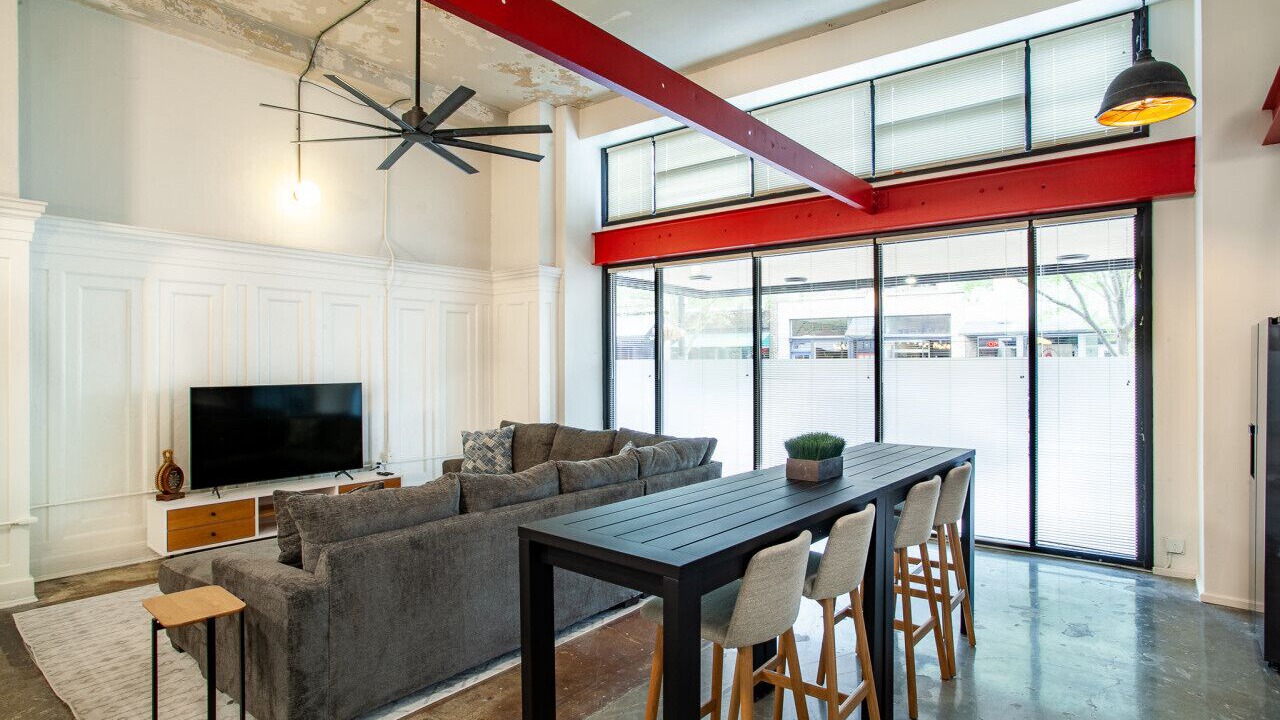 Photo of Livingroom in Old City