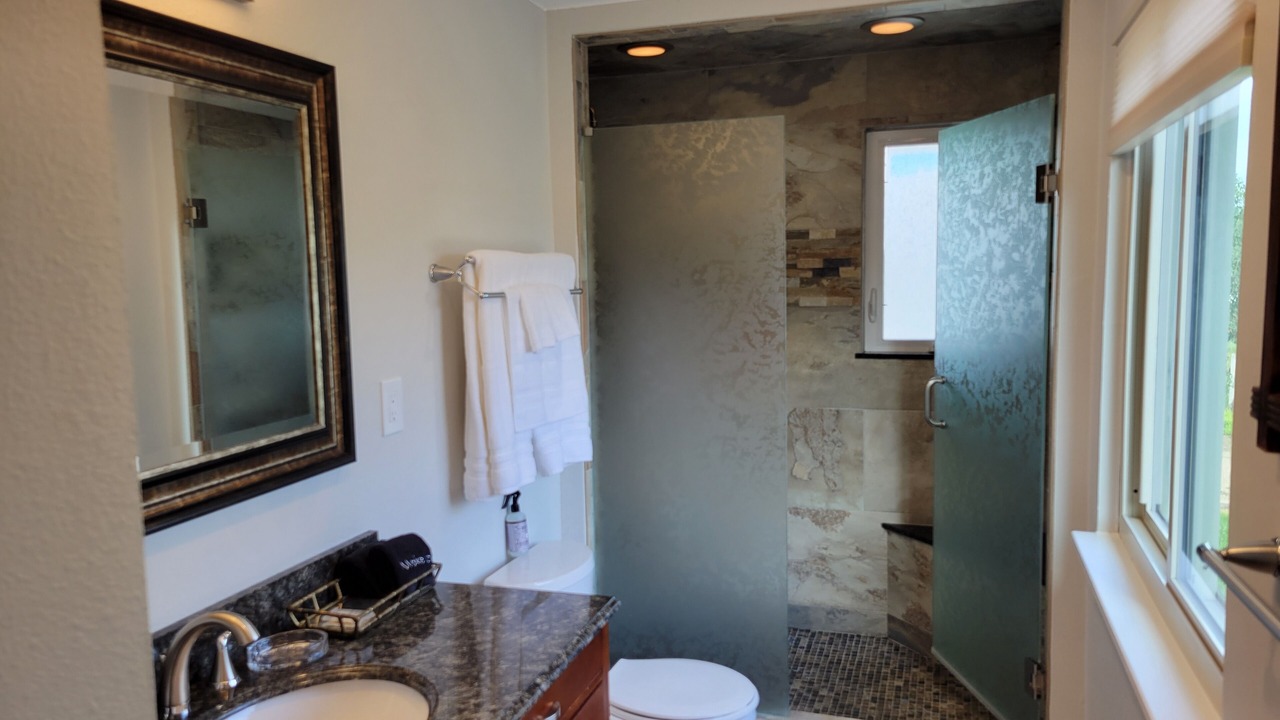 Photo of Bathroom in Broomfield