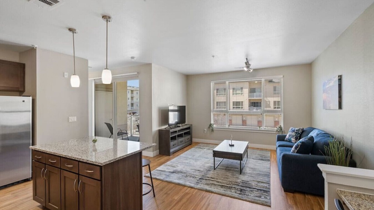 Photo of Livingroom in Lone Tree