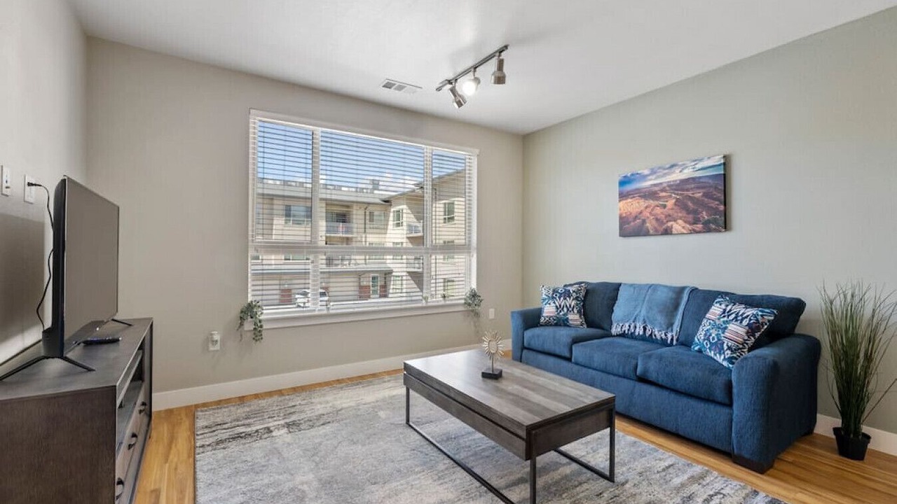 Photo of Livingroom in Lone Tree